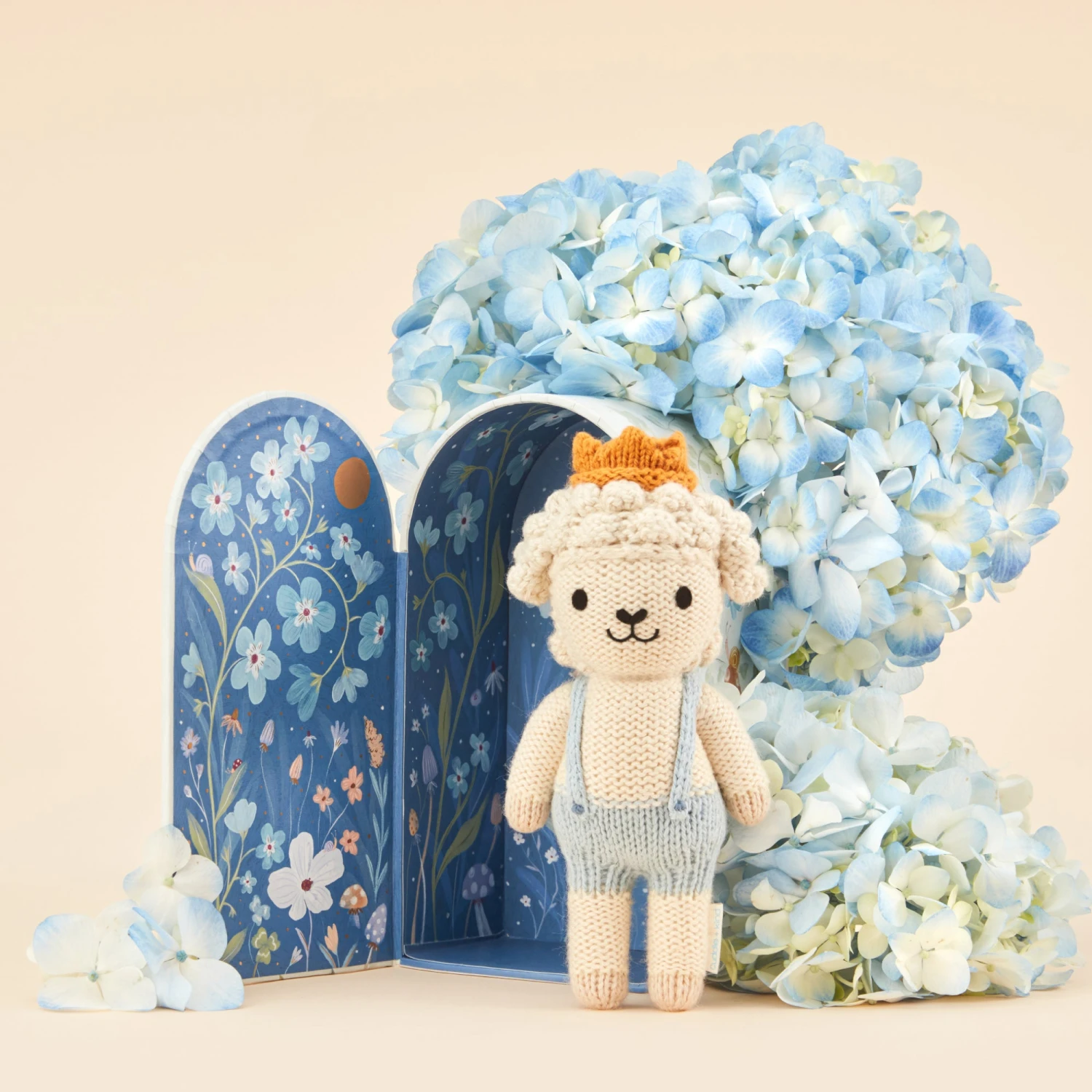 Tiny Sebastian The Lamb - Cuddleandkind 6 Tiny Sebastian The Lamb - Cuddleandkind - Image 6